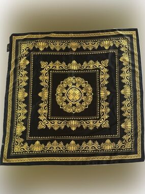 VTG 1980s-90s Tie Rack Silk-Style Baroque Print Square Scarf -Italy Design